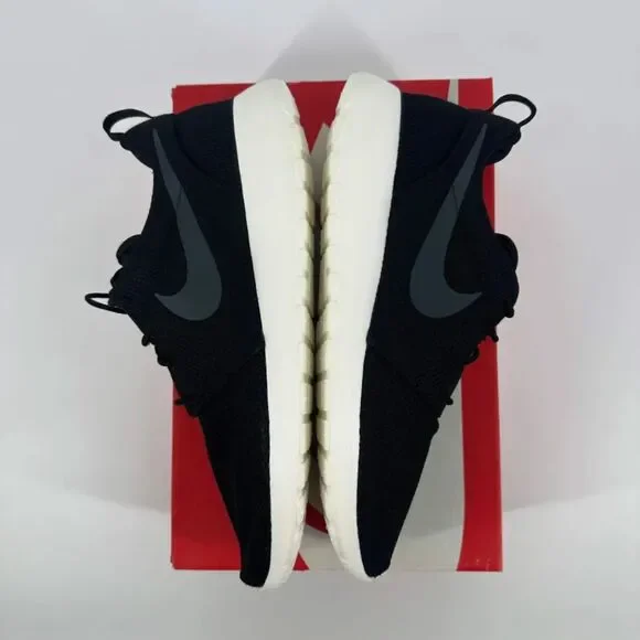 Nike Roshe Run One Black Sneakers Size 13 511881-010 2018